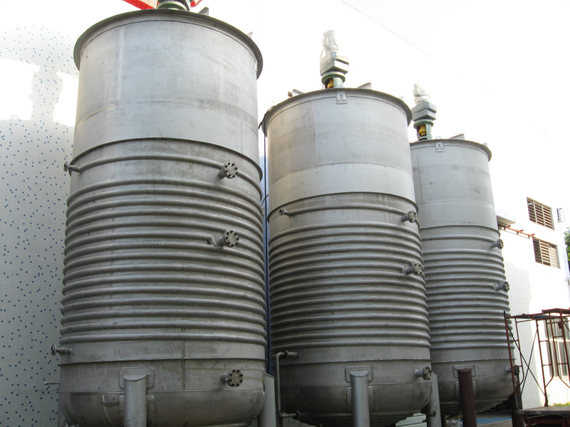 大型儲(chǔ)罐